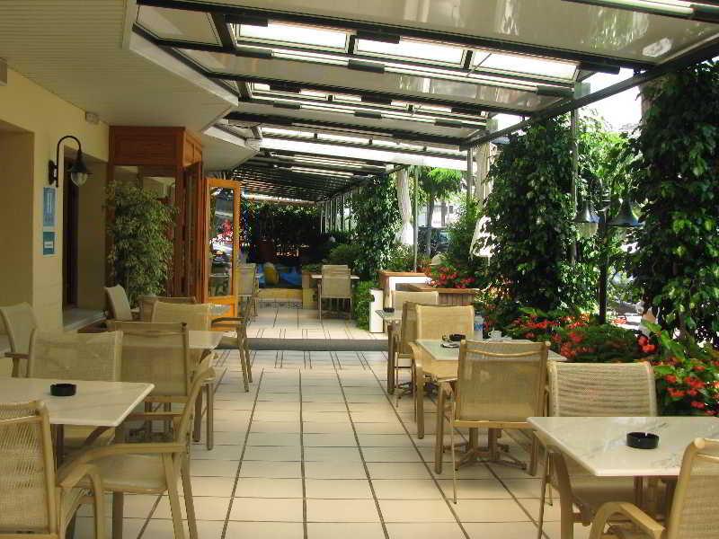Hotel Rovira 캠브릴스 외부 사진