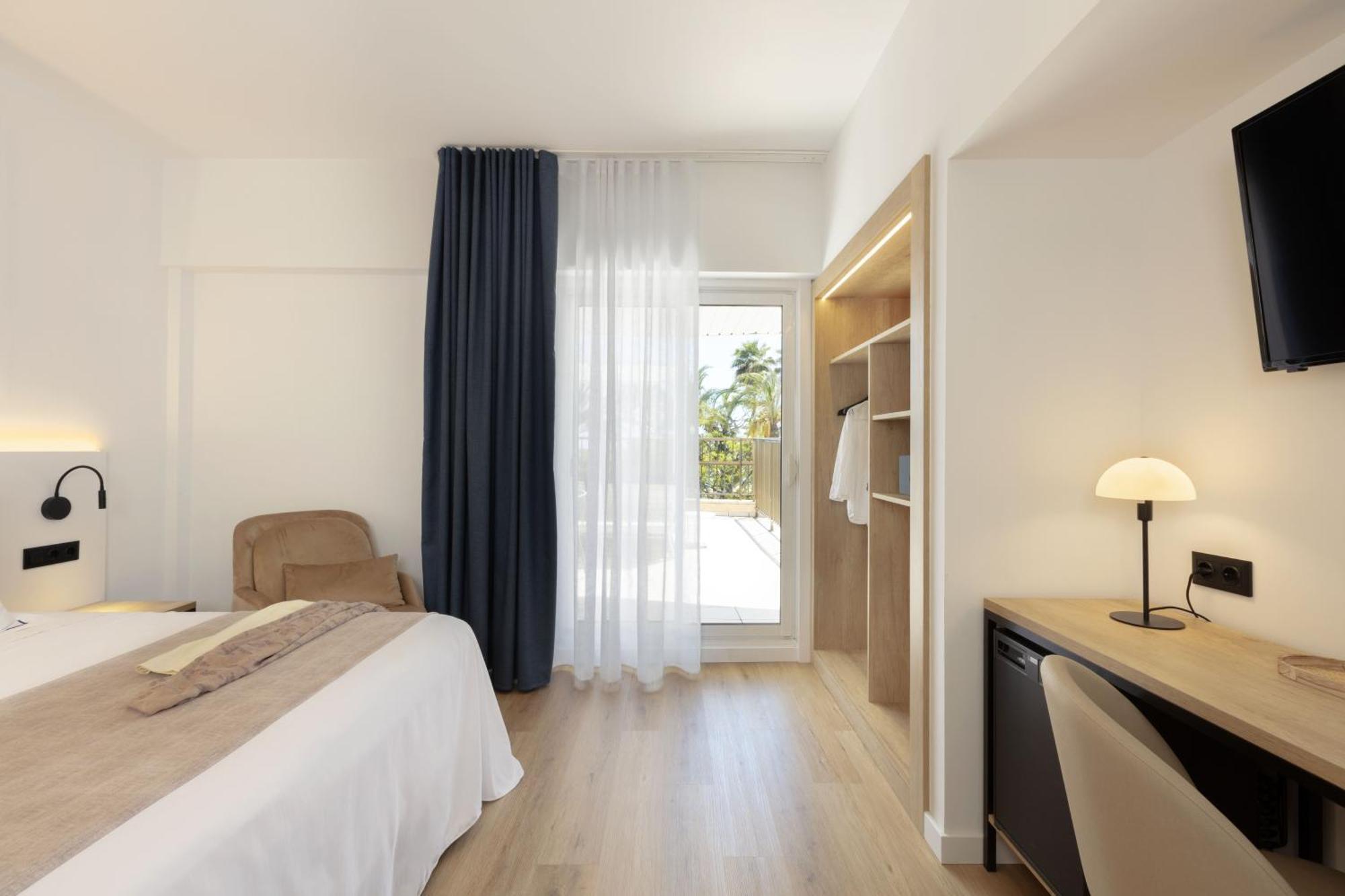 Hotel Rovira 캠브릴스 외부 사진
