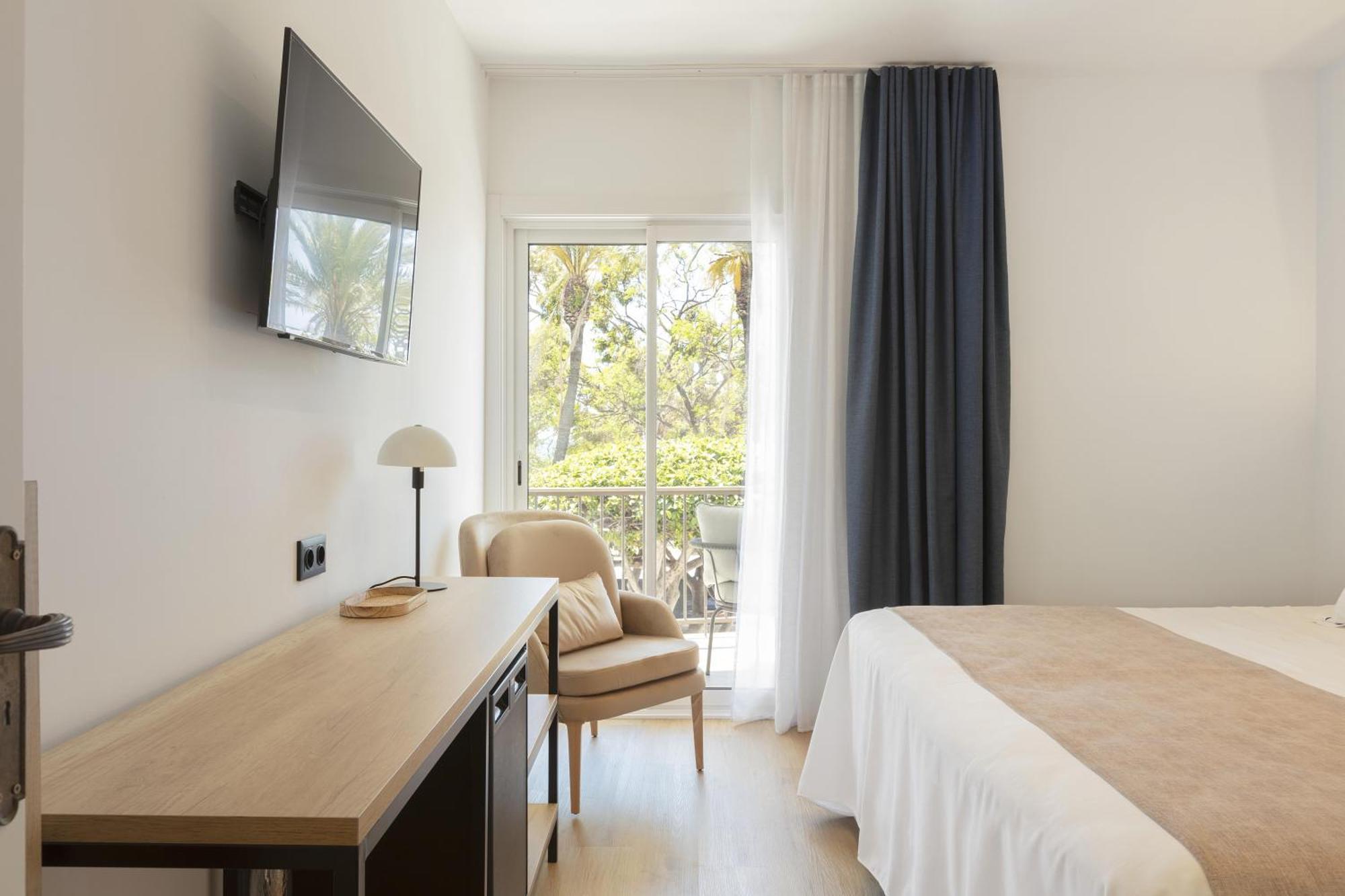 Hotel Rovira 캠브릴스 외부 사진